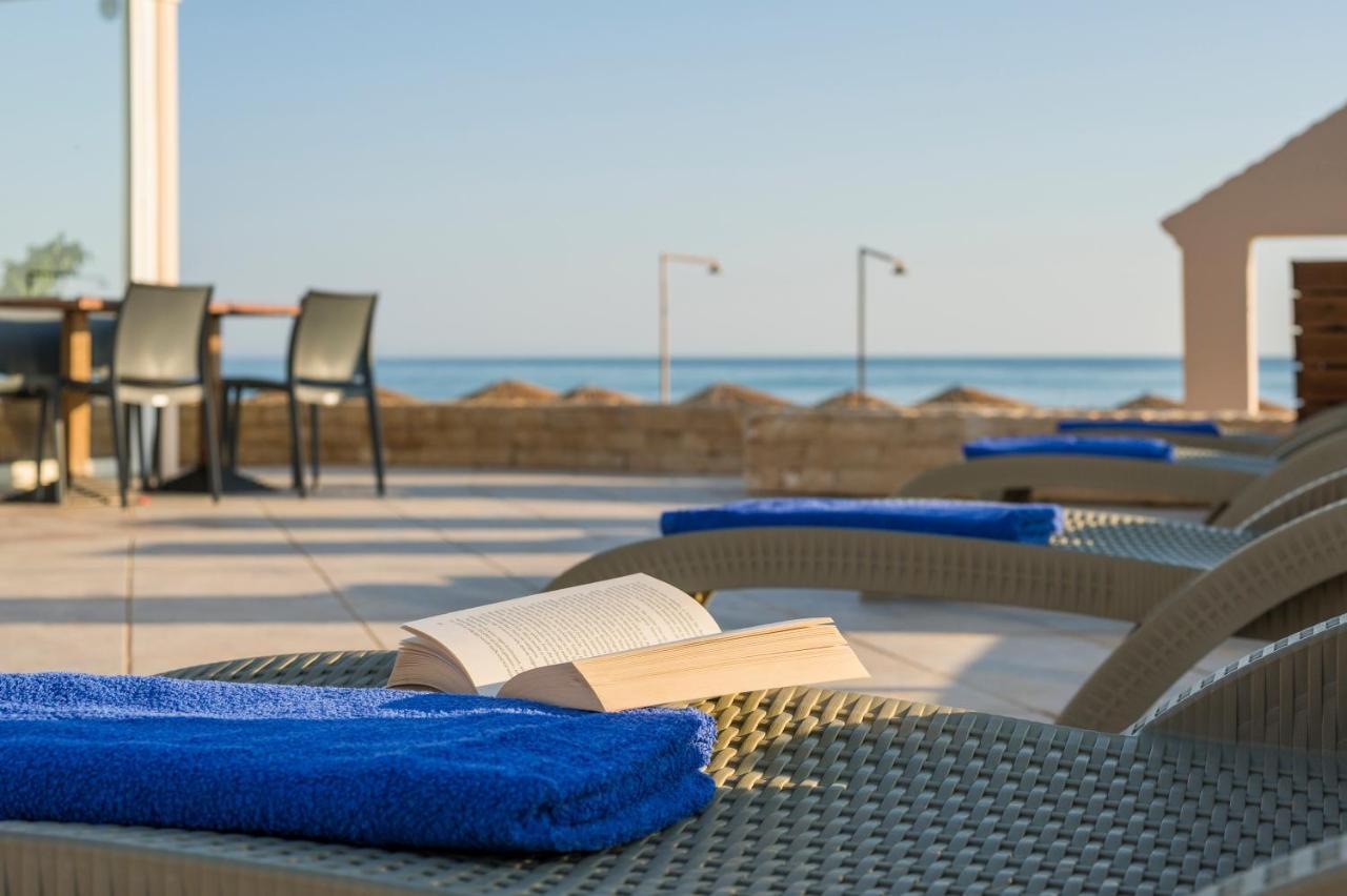 Hotel Caretta Beach Jeráni Haníon Kültér fotó