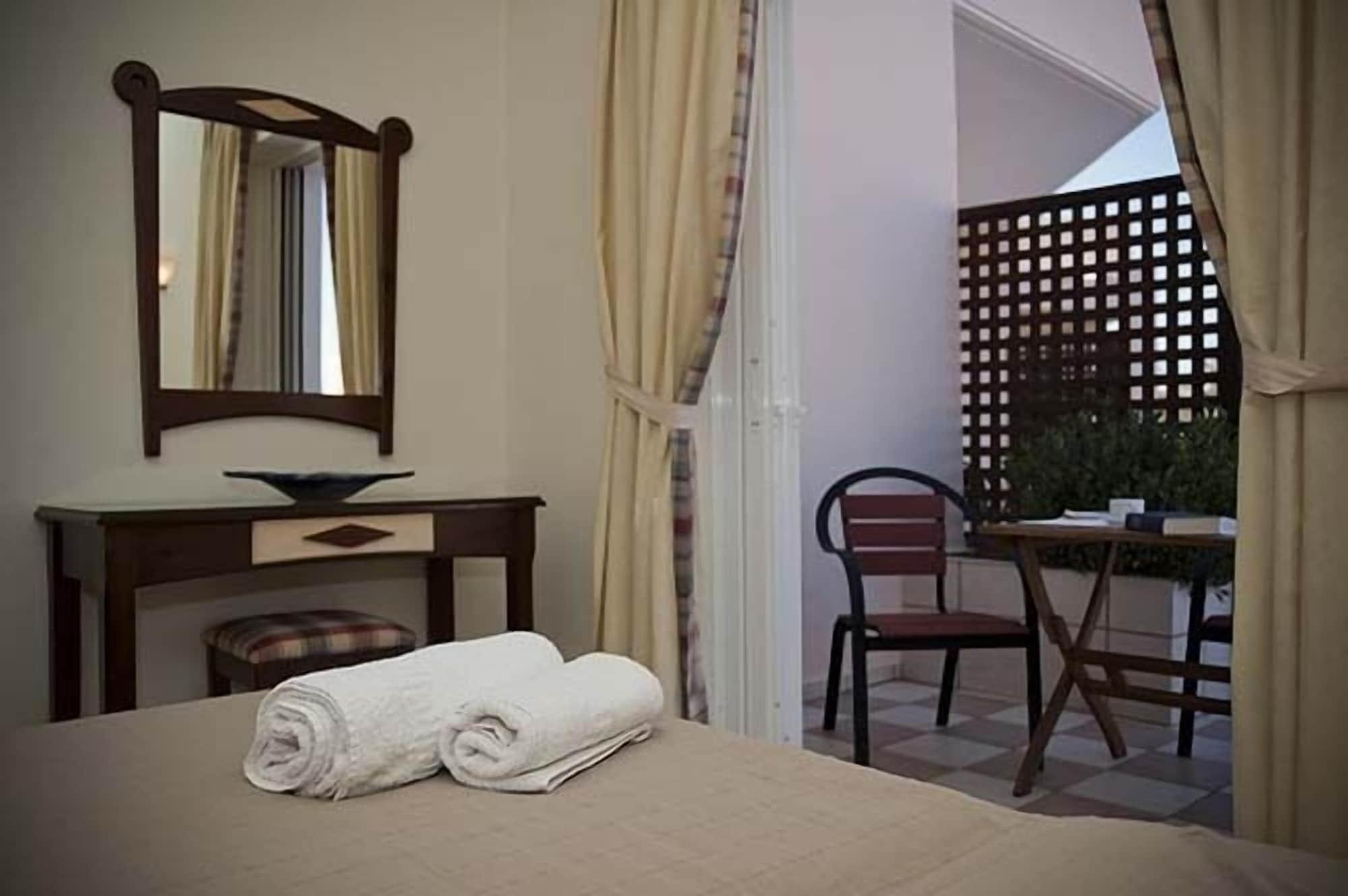 Hotel Caretta Beach Jeráni Haníon Kültér fotó