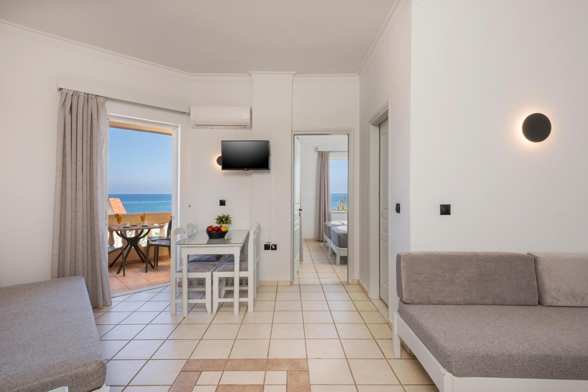 Hotel Caretta Beach Jeráni Haníon Kültér fotó